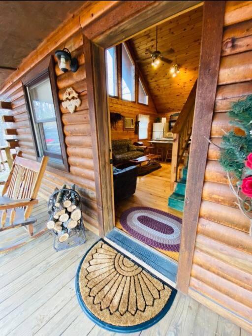 The Loft At Bear Mountain Log Cabins Eureka Springs Exterior foto