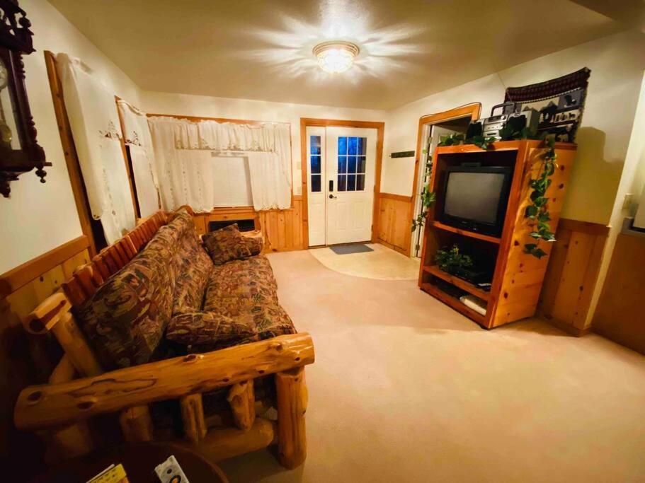 The Loft At Bear Mountain Log Cabins Eureka Springs Exterior foto