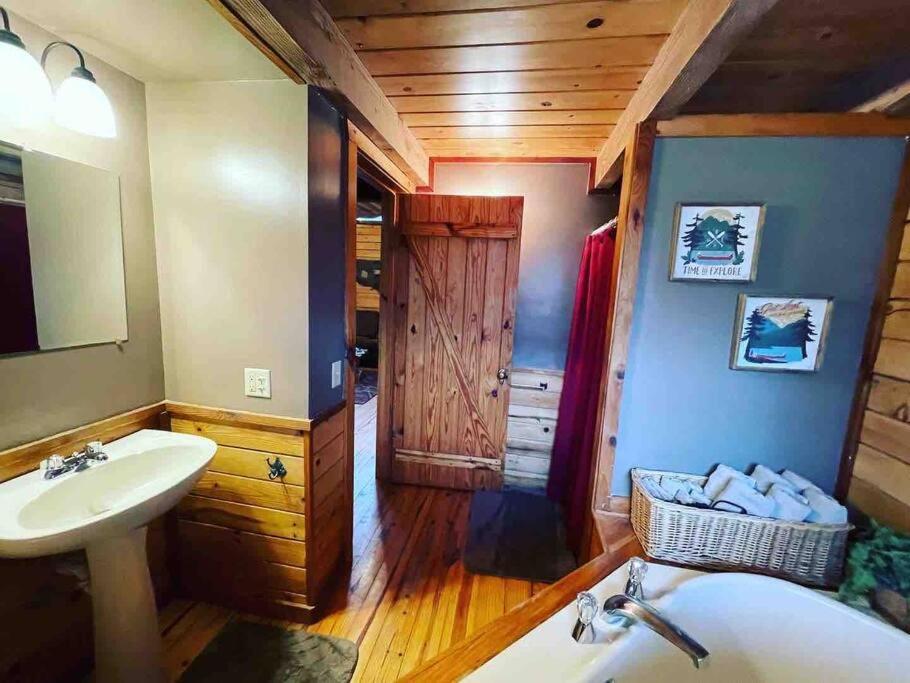 The Loft At Bear Mountain Log Cabins Eureka Springs Exterior foto